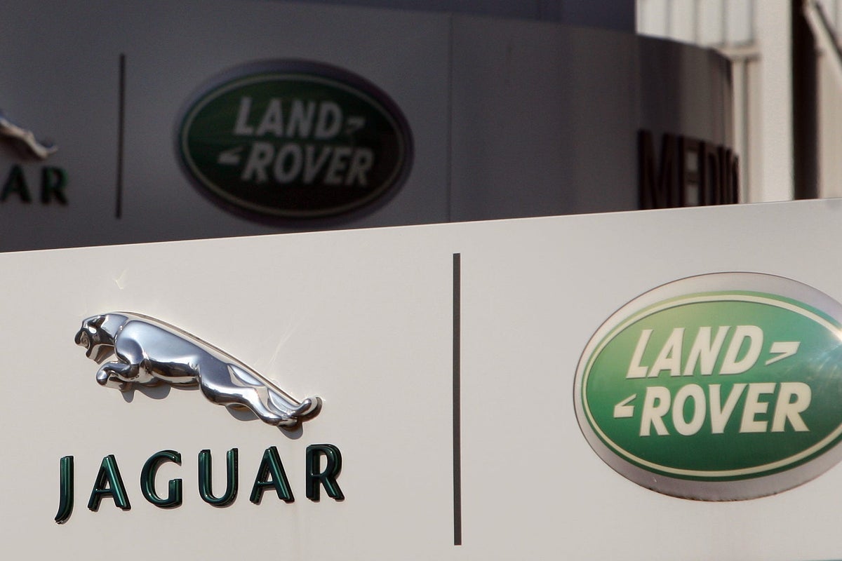 Government considers support measures for JLR supply chain firms